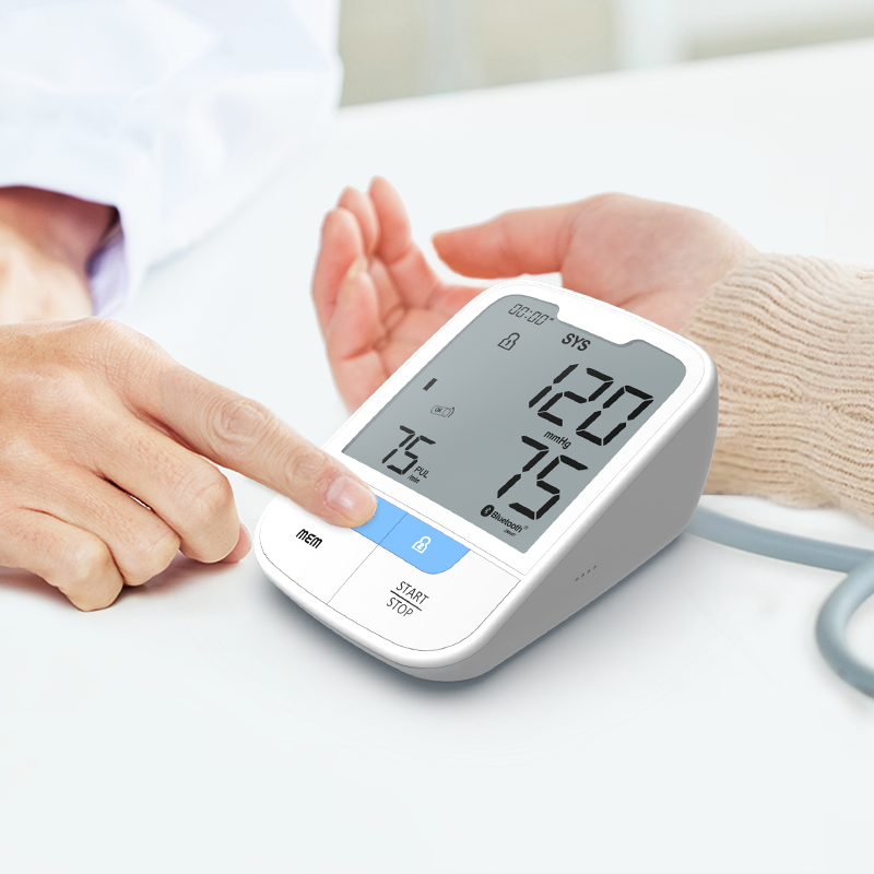 Máquina de presión arterial dixital automática do brazo superior de prezo de fábrica aprobada pola FDA con manguito grande