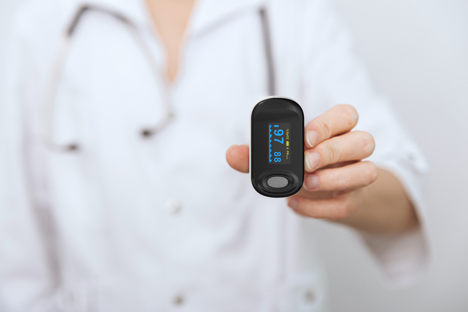 bluetooth-pulse-oximeter-xm103-spo2-monitoring.jpg